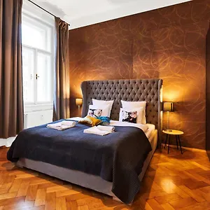 Appartamento Royal Route Lesser Town, Praga
